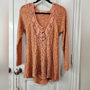 Crotchet and Lace Sweater S